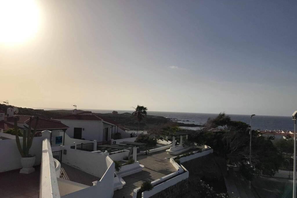 فيلا Casa Vista Al Mar Abades  المظهر الخارجي الصورة